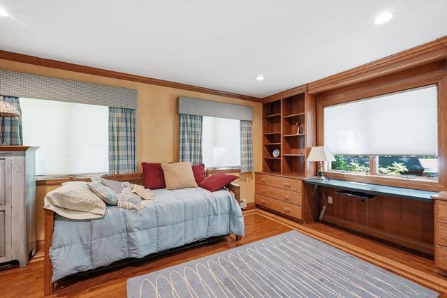 41 Apple Rd, Brimfield, MA 01010