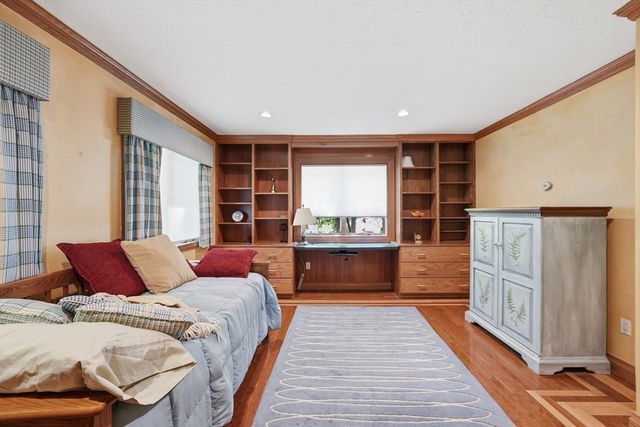 41 Apple Rd, Brimfield, MA 01010