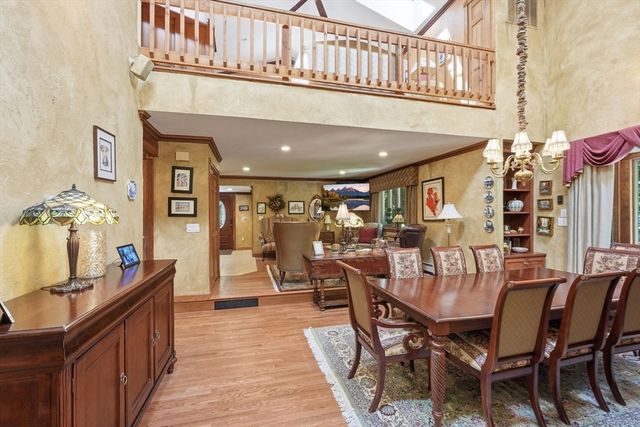41 Apple Rd, Brimfield, MA 01010
