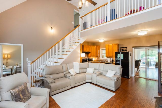 1026 Liberty Pt, Gallatin, TN 37066