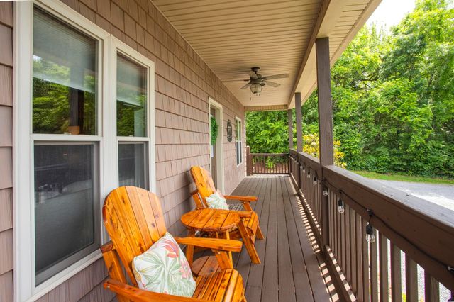 1026 Liberty Pt, Gallatin, TN 37066