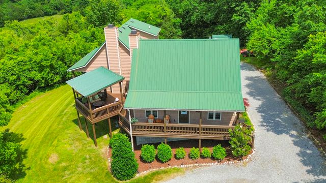 1026 Liberty Pt, Gallatin, TN 37066