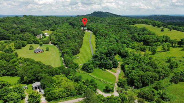 1026 Liberty Pt, Gallatin, TN 37066