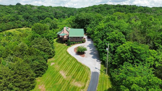 1026 Liberty Pt, Gallatin, TN 37066