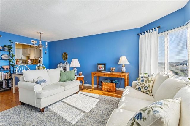 7505 River Rd Apt 7F, Newport News, VA 23607