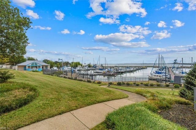 7505 River Rd Apt 7F, Newport News, VA 23607