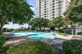 7505 River Rd Apt 7F, Newport News, VA 23607