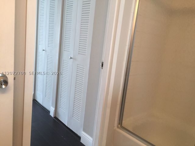 7601 E TREASURE DR 2008, North Bay Village, FL 33141