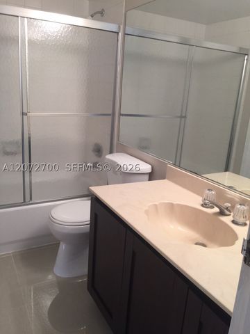 7601 E TREASURE DR 2008, North Bay Village, FL 33141