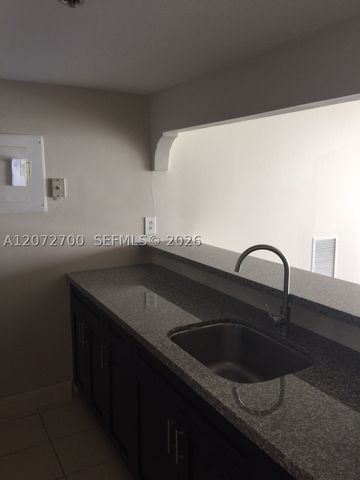 7601 E TREASURE DR 2008, North Bay Village, FL 33141