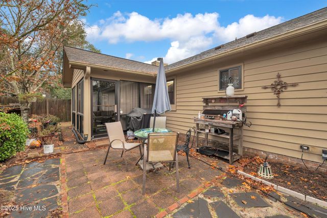 4430 Windtree Road, Wilmington, NC 28412