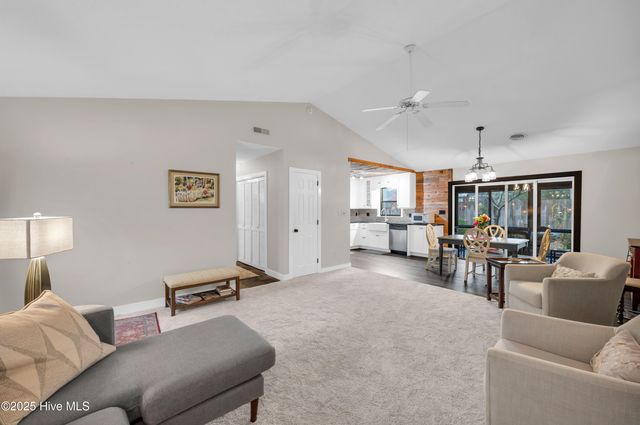 4430 Windtree Road, Wilmington, NC 28412