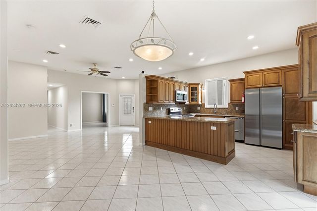 6530 Sandpiper Drive, Coconut Creek, FL 33073