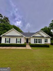 523 Huntleigh Drive, Winder, GA 30680