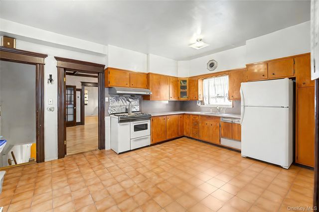 43-14 163rd Street, Flushing, NY 11358