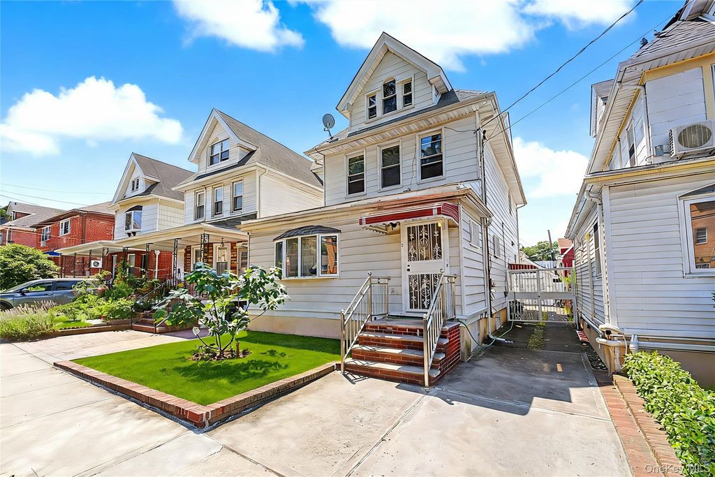 43-14 163rd Street, Flushing, NY 11358