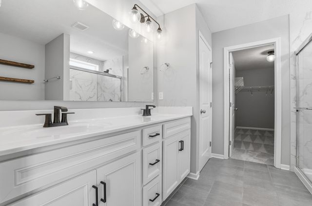 231 Leather Leaf Circle, Sunbury, OH 43074