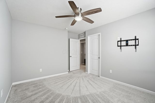 231 Leather Leaf Circle, Sunbury, OH 43074