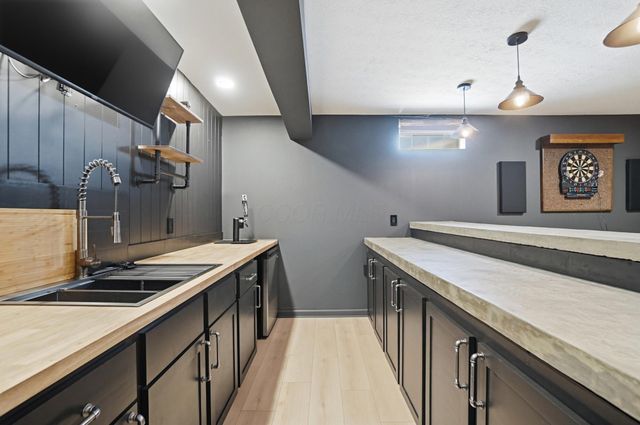 231 Leather Leaf Circle, Sunbury, OH 43074