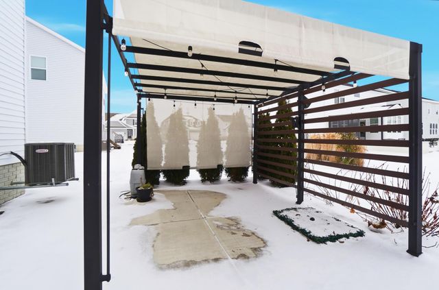 231 Leather Leaf Circle, Sunbury, OH 43074