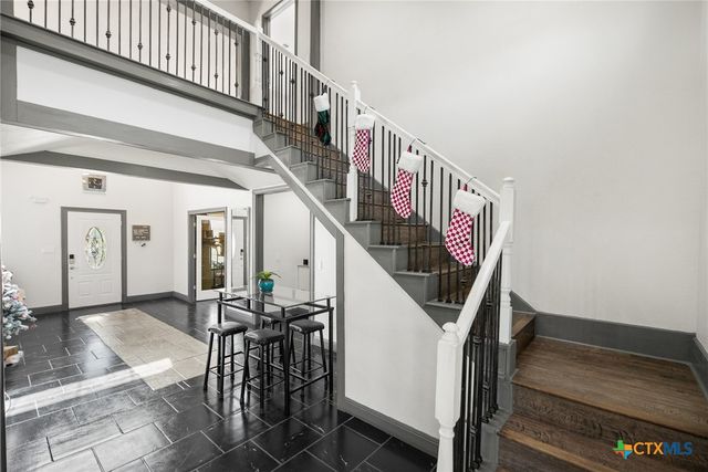 23019 Hilltop Peaks, Elmendorf, TX 78112