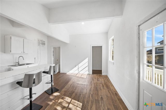 23019 Hilltop Peaks, Elmendorf, TX 78112