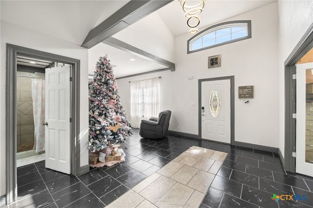 23019 Hilltop Peaks, Elmendorf, TX 78112