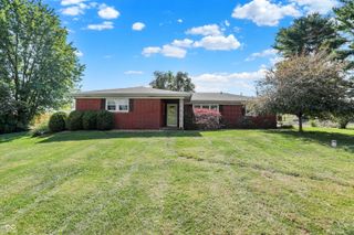 6519 W IN-252, Edinburgh, IN 46124