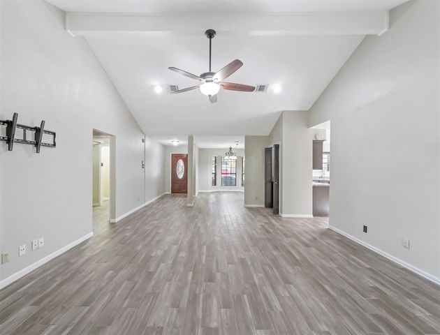 2304 Colleen Drive, Pearland, TX 77581