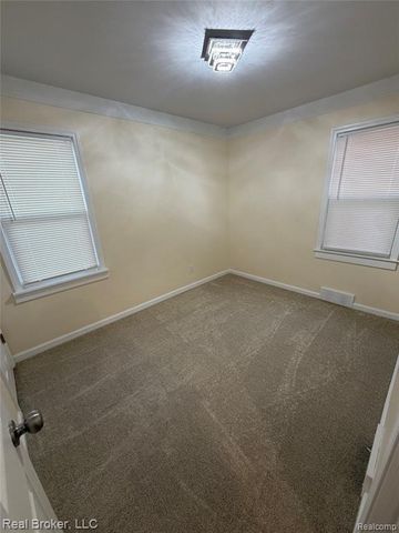 3640 Devonshire Road, Detroit, MI 48224