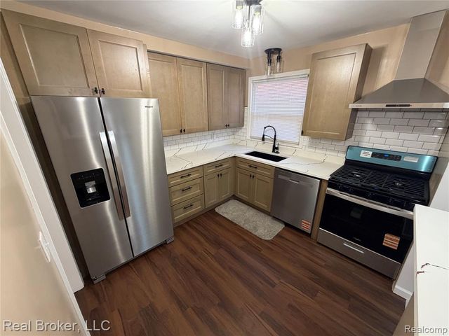 3640 Devonshire Road, Detroit, MI 48224