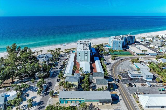 5200 GULF DRIVE 302, Holmes Beach, FL 34217