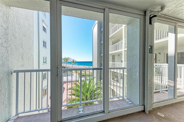 5200 GULF DRIVE 302, Holmes Beach, FL 34217