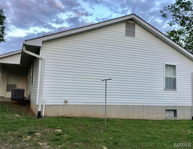 107 Vincent Street, Pacific, MO 63069