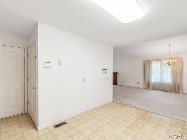 107 Vincent Street, Pacific, MO 63069