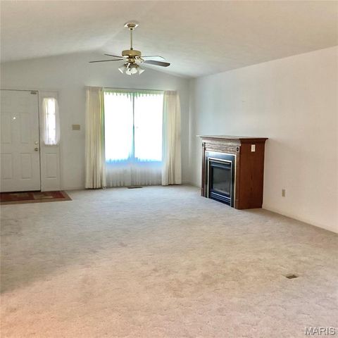 107 Vincent Street, Pacific, MO 63069