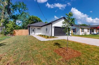103 S Alma Avenue, Kerens, TX 75144