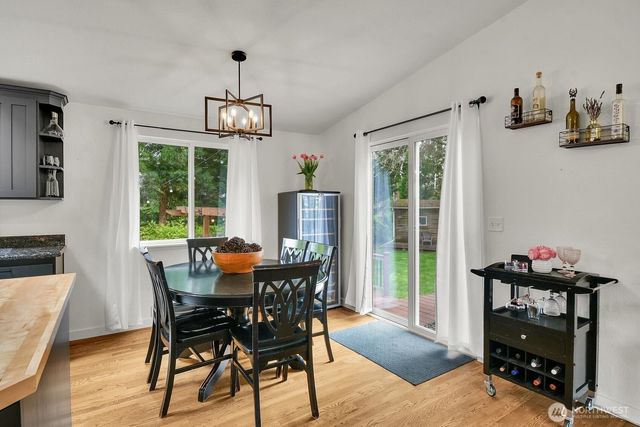 16226 2nd Place W, Lynnwood, WA 98087