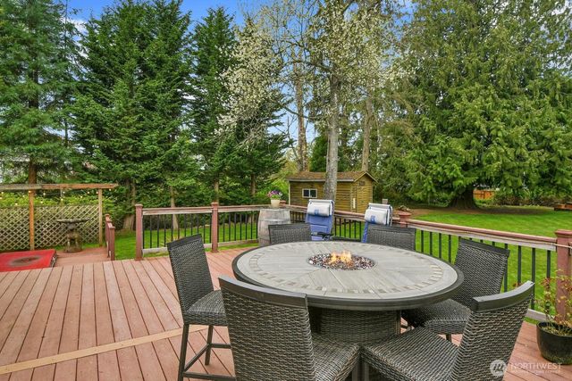 16226 2nd Place W, Lynnwood, WA 98087