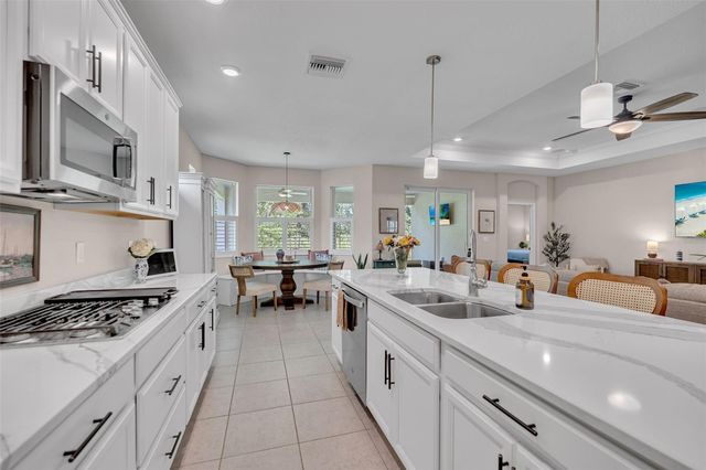 8219 TEA OLIVE TERRACE, Palmetto, FL 34221
