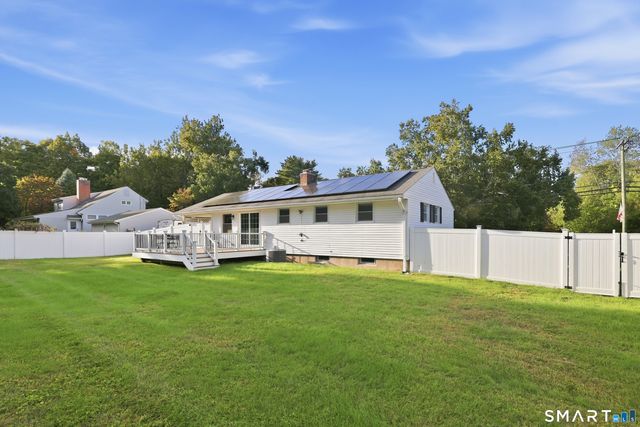 81 Elm Street, Simsbury, CT 06081