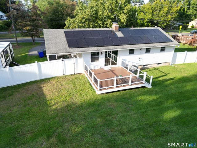 81 Elm Street, Simsbury, CT 06081