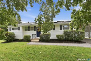 81 Elm Street, Simsbury, CT 06081