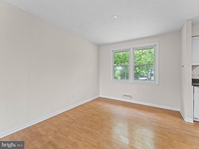 9 COOPER DR, Somers Point, NJ 08244