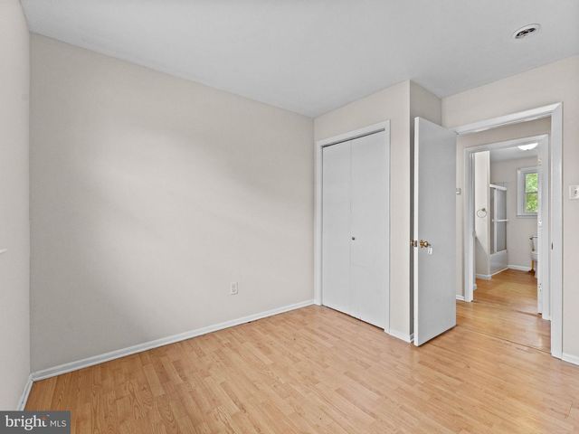 9 COOPER DR, Somers Point, NJ 08244