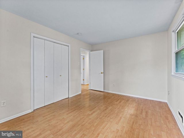 9 COOPER DR, Somers Point, NJ 08244
