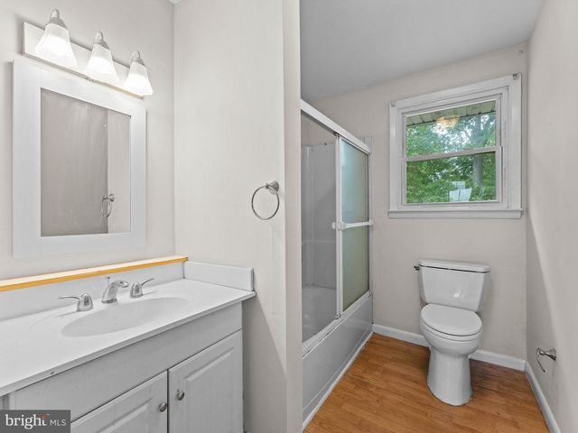 9 COOPER DR, Somers Point, NJ 08244