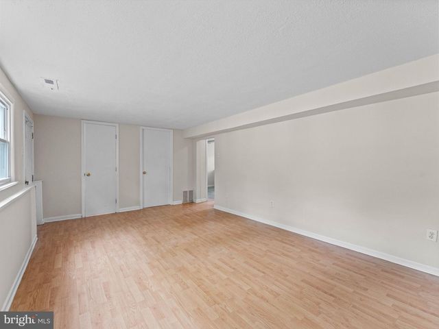 9 COOPER DR, Somers Point, NJ 08244