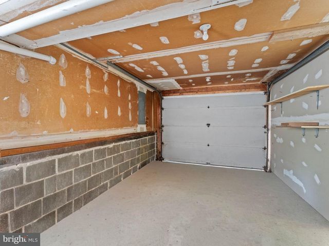 9 COOPER DR, Somers Point, NJ 08244