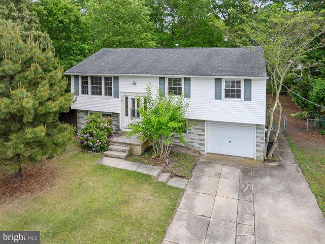 9 COOPER DR, Somers Point, NJ 08244